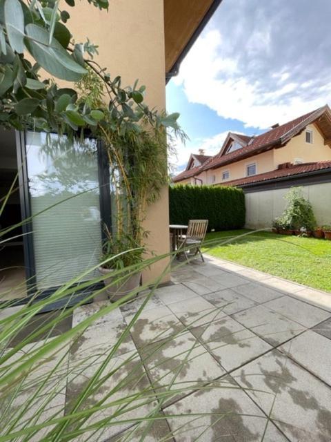 Ferienwohnung Familiengarten Volders Екстер'єр фото